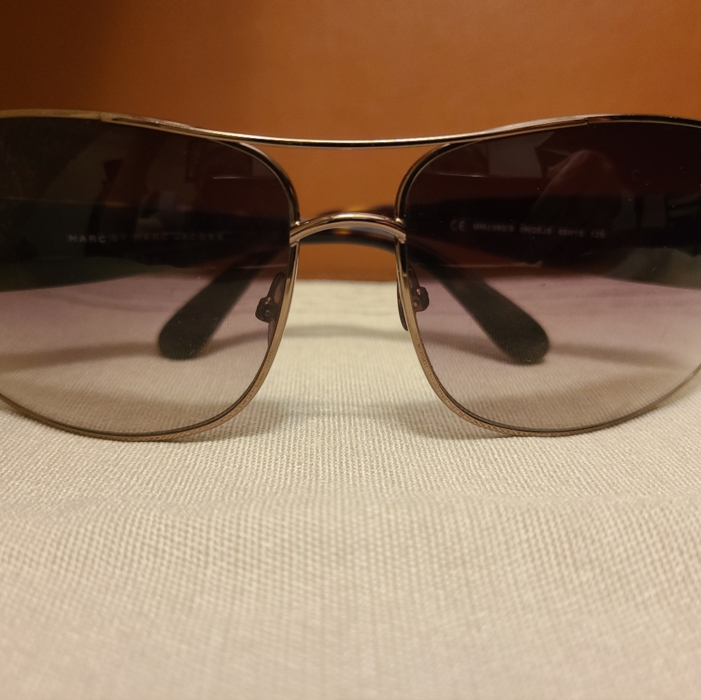 Marc By Marc Jacobs Gold And Brown Sunglasses MMJ 080/S, used